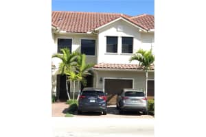 5937 Nw 56th Place 5937, Tamarac