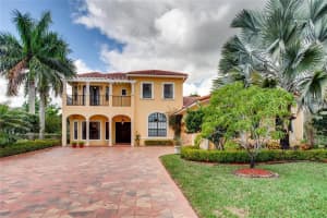 10480 Majestic Ct, Parkland