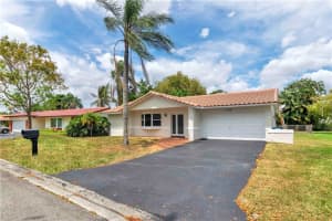 11221 Nw 41st Court, Coral Springs
