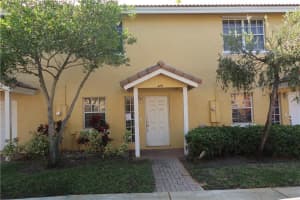 4151 Nw 67th Terrace 4151, Lauderhill