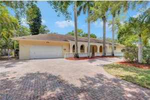 541 Sw 75th Terrace, Plantation