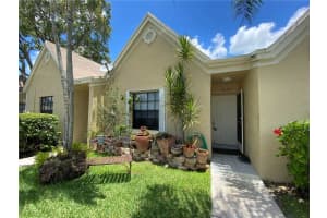 3652 Nw 83rd Ln 54, Sunrise