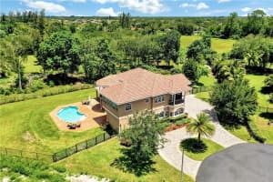 15102 Sw 25th Street, Davie