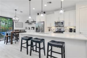 3209 Santa Catalina Place, Green Acres
