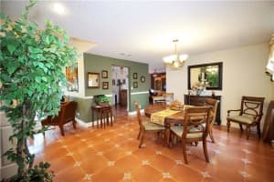 5216 Nw 94th Terrace, Sunrise