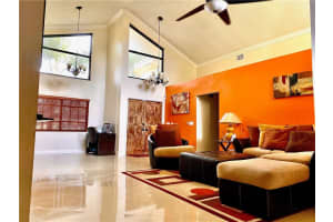 11018 Glenwood Dr, Coral Springs