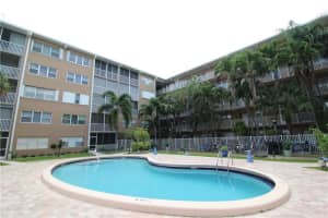 4117 Bougainvilla Dr 106, Lauderdale By The Sea