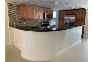 3901 S Flagler Dr 304, West Palm Beach
