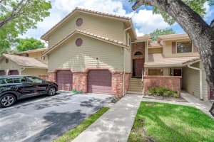 9008 Vineyard Lake Dr 9008, Plantation