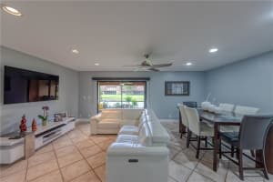 9016 Nw 45th Court 9016, Sunrise