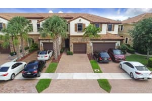 10462 Wellington Parc Drive, Wellington