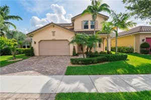 8222 Nw 121st Way, Parkland