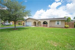 11241 Nw 39th Ct, Coral Springs