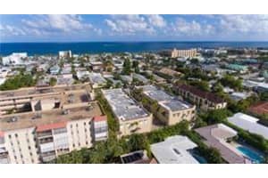 4625 Poinciana St 10b, Lauderdale By The Sea