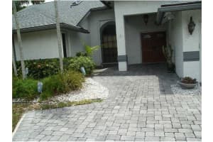 7325 Nw 83rd Avenue, Tamarac