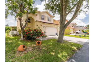 5921 S Sable Circle, Margate