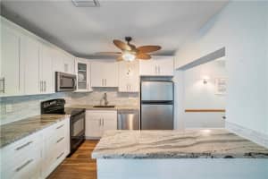 9198 Sw 5th St C, Boca Raton
