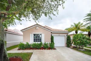 3596 Coco Lake Drive, Coconut Creek