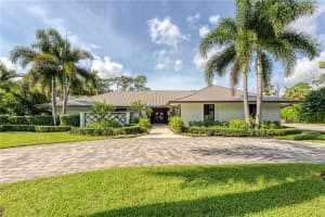 6452 Fox Run Circle, Jupiter
