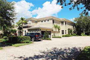 7587 Old Thyme Court 3d, Parkland