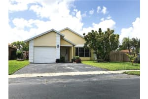 4491 Nw 99th Ter, Sunrise