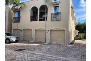 4619 Poinciana St 7a, Lauderdale By The Sea