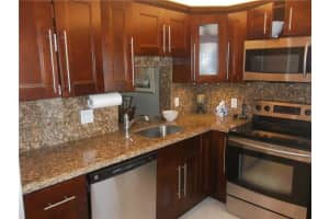 1889 S Ocean Dr 304, Hallandale Beach