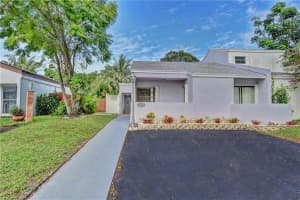 6005 Nw 1st Street 6005, Margate