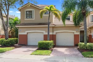 4162 Forest Drive 4162, Weston