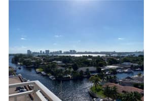 2450 Ne 135th Street 909, North Miami