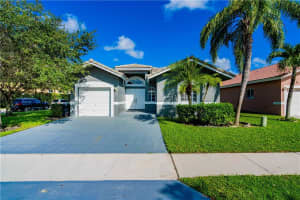 9909 Nw 76th St, Tamarac 9909 Nw 76th St, Tamarac
