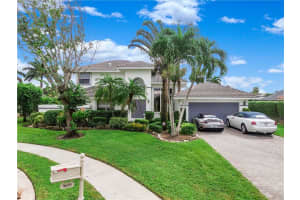 9695 W Lake Court, Boca Raton