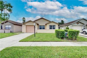 9024 Pine Springs Dr, Boca Raton 9024 Pine Springs Dr, Boca Raton