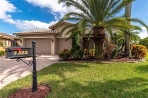 7922 Nw 109th Lane, Parkland