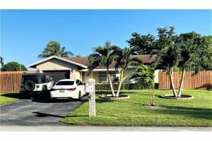 9701 Nw 66th Court, Tamarac