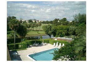 9410 Tangerine Place 204, Davie