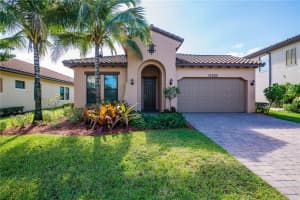 11220 Nw 82nd Place, Parkland