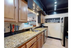 855 Dahlia Lane 306, Vero Beach