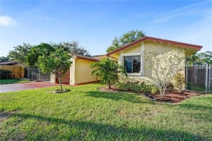 9633 Nw 49th Street, Sunrise