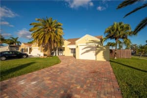 8311 Dynasty Drive, Boca Raton