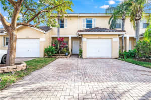 8970 Nw 53rd Street 8970, Sunrise