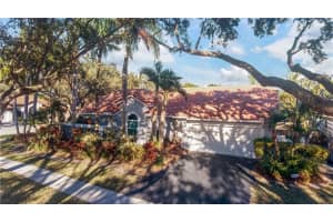 1868 Nw 111th Avenue, Plantation