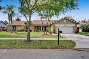 20280 Nw 3rd Street, Pembroke Pines