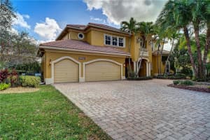6676 Nw 127th Terrace, Parkland