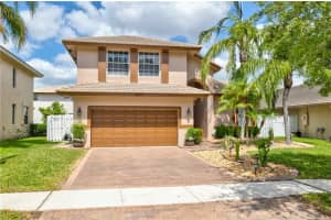 10851 Nw 35th Pl, Sunrise