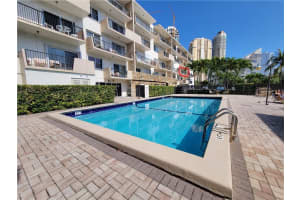 250 181st Dr 211, Sunny Isles Beach