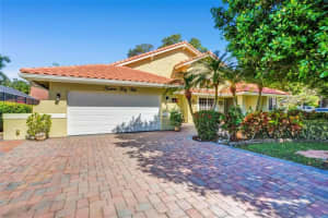 1940 W Oak Knoll Circle, Davie 1940 W Oak Knoll Circle, Davie