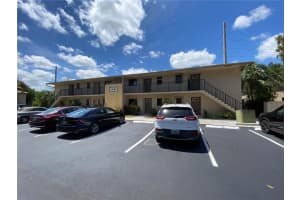 2910 Ne 8th Ter 201, Oakland Park