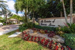 982 Sw 159th Dr, Pembroke Pines