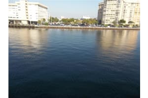 1889 S Ocean Dr 312, Hallandale Beach